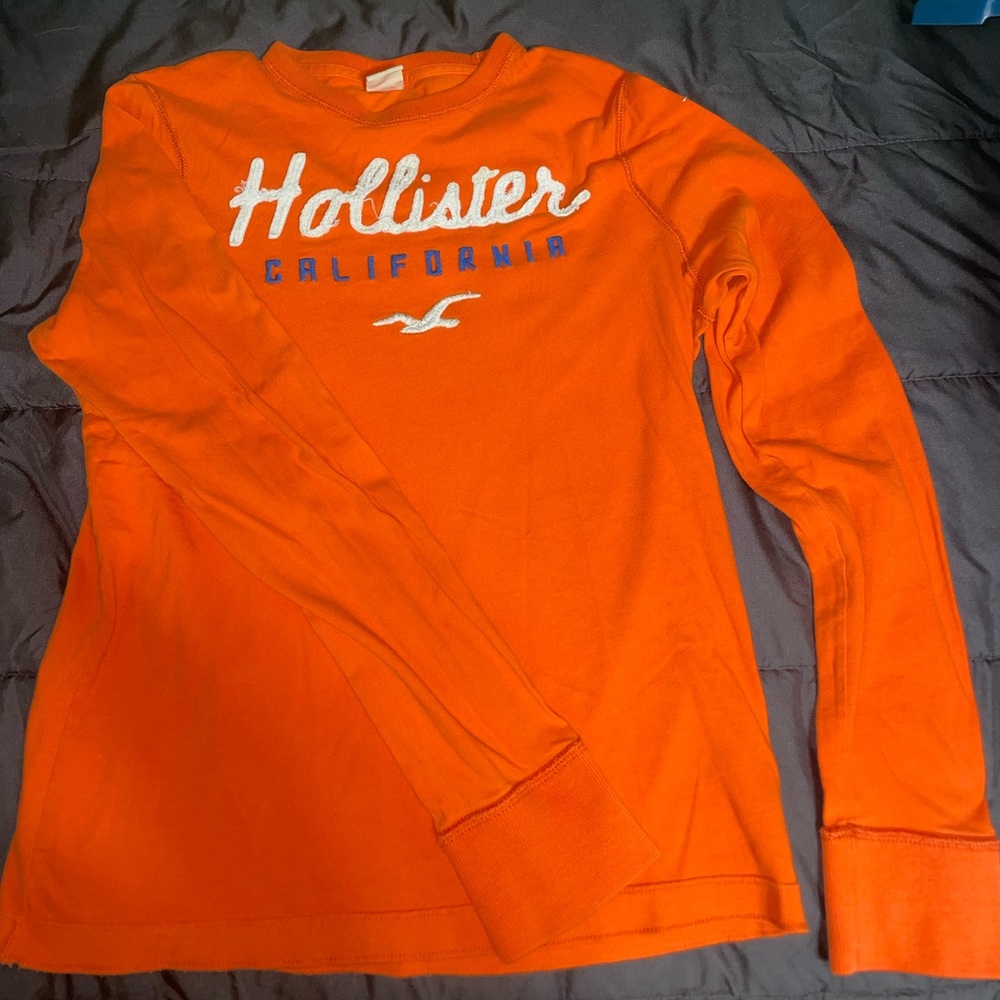 Long sleeve Hollister tee